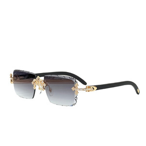 Gafas de Sol Sin Marco con Adornos de Diamantes, Lentes Degradadas, Protección UV400, Estilo Moderno para Mujer - Product Image 4