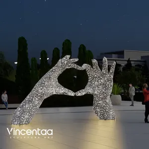 Винтажная наружная садовая скульптура, большая светодиодная скульптура в форме сердца, Современная Скульптура