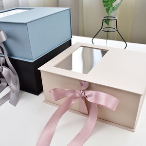 Custom Luxury Valentine's Day Paper Gift <strong>Flower</strong> Packaging <strong>Box</strong> With Clear Window - Product Image 3