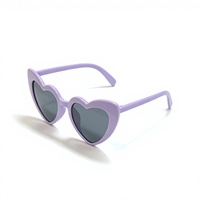 Lunettes de soleil en forme de cœur Widisun, lunettes de fête originales en forme de cœur, lunettes de costume en forme de cœur pour femmes adultes - Mariage, déguisement, cosplay