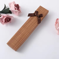 Boîte cadeau de luxe en papier avec logo personnalisé, boîte d'emballage rectangulaire pour bijoux avec couvercle et base pour présentation en magasin