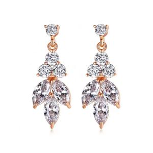 Dazzling Brass Micro Pave Zircon Charm Earrings <b>Light</b> Luxury <b>Fresh</b> Temperament Fashion Japanese Korean Style Gold Plated Ladies - Product Image 1