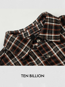 เสื้อเชิ้ตแขนสั้นสไตล์สตรีทแวร์ถักนิตติ้งแบบสั่งทำพิเศษ แต่งลายสก็อต ตกแต่งหมุดและพู่ห้อย สำหรับผู้ชาย - Product Image 2
