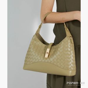 बैग जूते के फोन मामलों के लिए विभिन्न भ्रूण पैटर्न के साथ अनुकूलित pचमड़े के जूते फोन मामलों के लिए घर सजावट सोफे कार सीट फर्नीचर - Product Image 6