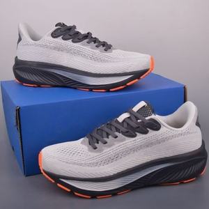 Zapatillas de Running de Lujo Hechas a Medida con Diseño Brookss para Hombre y Mujer, Amortiguación, Ligeras, Transpirables, con Aumento de Altura y Cordones - Product Image 1