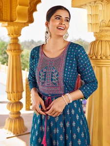 Nouvelle Collection 14Kg Rayonne Imprimer Longue Robe Anarkali avec Broderie Travail pour les Femmes Mariage et Occasion de Fête - Product Image 2