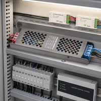 Condensateur d'alimentation 180-240V, transformateur à noyau en cuivre, circuit imprimé double face, driver LED pour éclairage linéaire commercial CE RoHS
