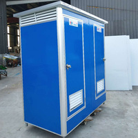 Le fabricant fournit un logement intégré de toilettes mobiles pliables pour le chantier de construction de parcs en acier