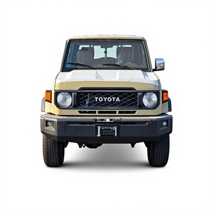 Land Cruiser LC79 Pickup 2024 4.2L 4x4 Diesel Doppia Cabina 6 Posti Ruote R18 Aria Condizionata Automatica Guida a Sinistra - Product Image 1