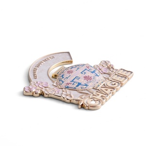 Imán de nevera de metal con impresión UV de tetera de flores rosas exquisitas de marca de diseñador, recuerdo lindo - Product Image 4