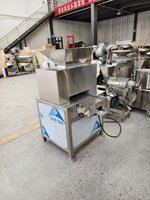 Automatische Extractiemachine Sinaasappelpers Zonder Industriële Vruchtensappulp Te Schillen