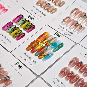 Ongles pressés 3D roses en amande - Faux ongles français moyens avec motifs de fleurs en relief et perles dorées, kit de 10 pièces pour femmes - Product Image 2