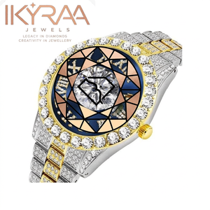 IKYRAA JEWELS นาฬิกาควอตซ์แฟชั่นฮิปฮอปสุดฮิต ประดับเพชรโมอิสซาไนต์ ตัวเรือนทรงกลมสองสี ฝังเพชรแบบ Pave Setting น้ำหนักเบา สำหรับผู้ชาย - Product Image 1