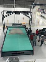 Machine de découpe de cuir véritable CNC 3030 à couteau oscillant avec caméra HD à haute résolution et positionnement visuel par projection