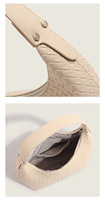Sac à bandoulière pour femme 2026, nouveau modèle polyvalent en PU tressé avec fermeture éclair, style urbain et simple, tendance