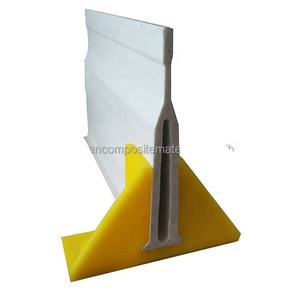 Poutre de support FRP en plastique renforcé pultrudé en fibre de verre pour la construction de caisses de mise bas de porcs - Product Image 1
