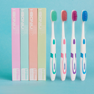 Cepillo de Dientes Haoniu con Cerdas Suaves de 0.018mm, Manual para Adultos, Empaque Colorido - Product Image 1