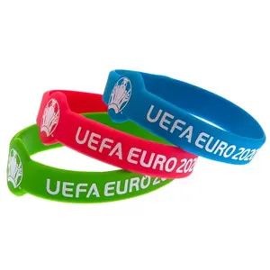 2024欧洲杯橡胶荧光反射腕带欧洲杯发光硅胶腕带礼品发光手链活动