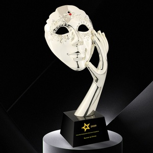 Trofeo in Metallo a Forma di <span class=keywords><strong>Angelo</strong></span> Femminile per Artisti del Trucco e del Tatuaggio, Regalo Creativo Personalizzato di Alta Gamma in Cristallo - Product Image 3