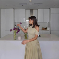 Robe Madi plissée unie à épaules asymétriques, décontractée, tendance estivale, robe naturelle pour femmes pour tous les jours, vente chaude