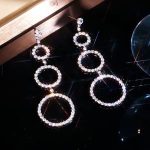 Pendientes Largos de Estilo Europeo Americano, Exagerados, de Lujo Ligero, con Pedrería, Círculos Geométricos, Modernos, Versátiles para Fiestas de Mujeres - Product Image 5