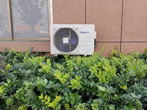 Deye Hybrid <b>Mini</b> Off-grid Split Solar AC <b>Air</b> <b>Conditioner</b> Easy Install 12000BTU 18000BTU 24000BTU for Household Outdoor Use DGA2- - Product Image 5