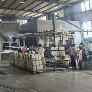 Olla de Hierro Fundido Esmaltado con Doble Asa, Olla para Estofado, Compatible con Estufas de Inducción y Gas, Color Personalizado, Utensilios de Cocina Clásicos - Product Image 3