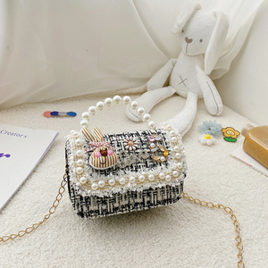 Sac bandoulière mini en peluche pour adulte, motif lapin princesse, avec perles et fleurs, sac à monnaie, sac à main, organisateur quotidien, vente en gros - Product Image 1
