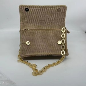 Wholesale Woven Bag with Fashionable Acrylic Chain for Underarm Use. Ideal for Vacation Outfits. Gift Box Included. - Product Image 3
