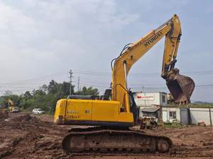 รถขุดตีนตะขาบเกาหลีแท้ 100% ยี่ห้อฮุนได รุ่น R225LC-7 มือสอง ลดราคาพิเศษ พร้อมอะไหล่หลักๆ เช่น มอเตอร์ เกียร์บ็อกซ์ เกียร์ ลูกปืน PLC - Product Image 2