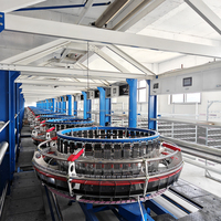 Machine à tisser circulaire à 4 navettes pour tissu de sacs tissés en raphia PP, avec un design compact et une haute efficacité