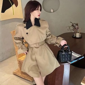 OUDINA All'ingrosso <span class=keywords><strong>Trench</strong></span> da <span class=keywords><strong>Donna</strong></span> Stile Coreano in Colori a Contrasto con Cintura e Lacci <span class=keywords><strong>Giacca</strong></span> Invernale Personalizzata - Product Image 1