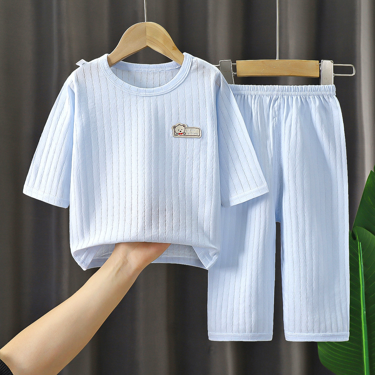 Vêtements de maison bleu