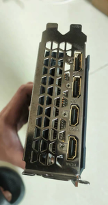 การ์ดจอ GIGABYTE Radeon RX <span class=keywords><strong>6600</strong></span> EAGLE 8GB GDDR6 GPU PCI Express สำหรับเดสก์ท็อป ระบบระบายความร้อน Windforce 3 พัดลม รองรับพอร์ต 2.1 และ DP 1.4 มือสอง - Product Image 6