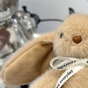 松山玩具 イースター カスタムリボンロゴ入り ぬいぐるみバニーギフト ミニ15cm 長耳 キュートなウサギのぬいぐるみペンダントドールキーホルダー - Product Image 6