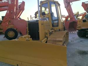 รถดันดินตีนตะขาบ Caterpillar D3G มือสอง ของแท้ พร้อมริปเปอร์ รถดันดิน CAT D7R D8R D9R มือสอง สำหรับงานก่อสร้างขนาดเล็ก - Product Image 2
