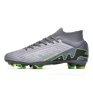 <span class=keywords><strong>Chaussures</strong></span> <span class=keywords><strong>de</strong></span> football mi-montantes respirantes personnalisées gris vert néon à lacets pour homme, idéales pour l'entraînement en extérieur (FG, AG, TF) – Collection été - Product Image 2