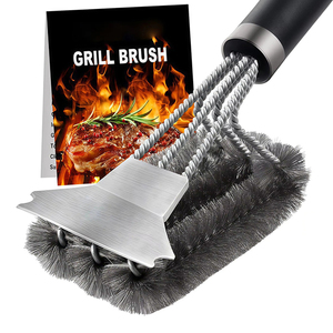 Cepillo para Parrilla de Barbacoa de Triple Cabezal con Raspador, de Acero Inoxidable, Resistente, con Mango Largo, para Limpieza de Parrillas - Product Image 1
