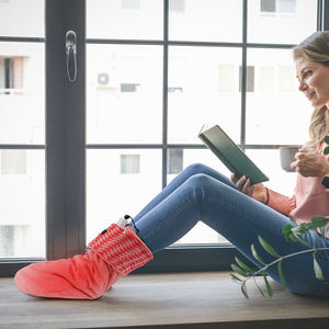 Peúgas aquecidas elétricas recarregáveis do Usb para os pés mornos com três níveis da temperatura - Product Image 2