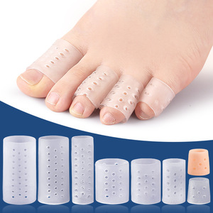 AILANG TC-008B Protège-orteils en gel de silicone pour le <span class=keywords><strong>petit</strong></span> <span class=keywords><strong>orteil</strong></span>, soulagement des hampes et des ampoules, manchon de sport léger et confortable - Product Image 2