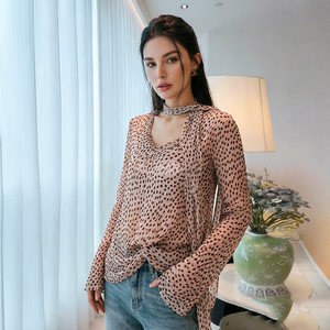 Blusa <span class=keywords><strong>de</strong></span> Manga Larga con Cuello en V y Estampado <span class=keywords><strong>de</strong></span> Puntos al Estilo Coreano para Mujer, Blusa <span class=keywords><strong>de</strong></span> Gasa Juvenil <span class=keywords><strong>de</strong></span> Alta Gama para Otoño - Product Image 4