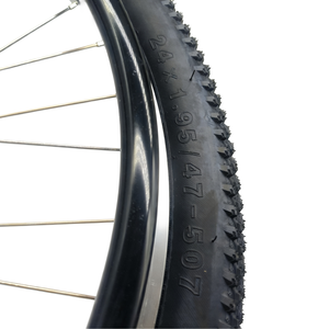 Rueda trasera para silla de ruedas todoterreno económica de 24 "x 1,95" (507) Knobby con neumático, neumáticos ligeros resistentes al desgaste - Product Image 3