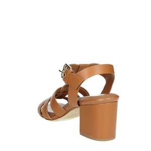 Sandalias de Tacón de Cuero para Mujer Janet & Janet J-214, Diseño con Tiras y Tacón Cuadrado Color Bronceado - Product Image 2