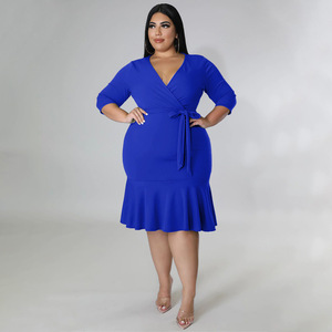 La maggior parte dei prodotti di vendita <span class=keywords><strong>Online</strong></span> <span class=keywords><strong>taglie</strong></span> forti abbigliamento da donna alla moda tinta unita Sexy cravatta a scollo a V avvolgente abito arruffato - Product Image 3