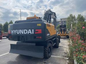 รถขุดฮุนได 210vs มือสอง พร้อมชิ้นส่วนหลัก ได้แก่ มอเตอร์ เครื่องยนต์ เกียร์บ็อกซ์ และปั๊มเกียร์ - Product Image 3