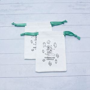 Pochette cadeau en mousseline imprimée avec logo personnalisé, pochette en coton sergé haut de gamme pour emballage de bracelets et bijoux - Product Image 2