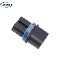 Boîtier de connecteur automobile étanche femelle 2 voies Aptiv APEX 2.8 Series 10717422 noir