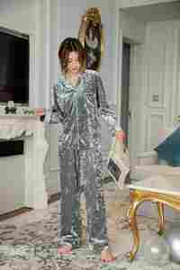 2020 nuovi arrivi pigiama invernale in velluto dorato set plus size indumenti <span class=keywords><strong>da</strong></span> <span class=keywords><strong>notte</strong></span> caldi <span class=keywords><strong>da</strong></span> <span class=keywords><strong>donna</strong></span> - Product Image 2