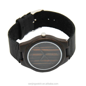 Montre en bois de noyer naturel, bracelet en cuir de vache véritable fait main, cadeau d'anniversaire pour lui, cadeau pour les garçons d'honneur, petit ami, papa - Product Image 5