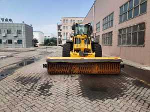 Roterende Borstel Bezem Sneeuwreiniger Voor Graafmachine Skid Stuur Wiellader Weg Veegmachine - Product Image 5